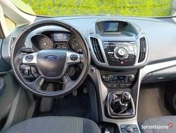 Biały Używany 2015 Ford Grand C-Max Titanium Minivan | 32 500 zł (Dość drogi)
