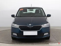Niebieski Używany 2020 Skoda Fabia Hatchback | 37 899 zł (Uczciwa cena)