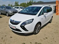 Biały Używany 2013 Opel Zafira Minivan | 29 900 zł (Uczciwa cena)