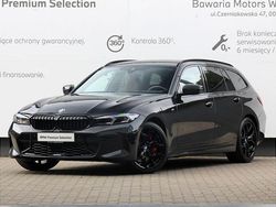 Czarny szafir metalizowany Używany 2025 BMW 330 Comfort Edition Kombi | 249 900 zł