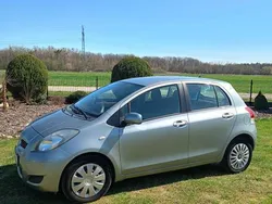 Srebrny Używany 2010 Toyota Yaris Hatchback | 13 900 zł (Dobra cena)