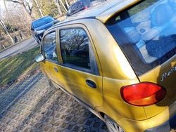 Żółtozłoty Używany 1999 Chevrolet Matiz Hatchback | 1500 zł (Dobra cena)