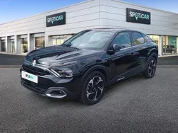 Czarny Używany 2024 Citroën C4 PureTech | 112 900 zł