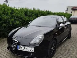 Czarny Używany 2011 Alfa Romeo Giulietta Hatchback | 25 000 zł (Uczciwa cena)