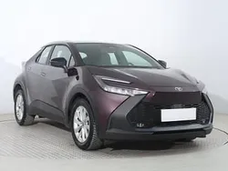 Brązowy Używany 2024 Toyota C-HR SUV | 114 999 zł (Dość drogi)