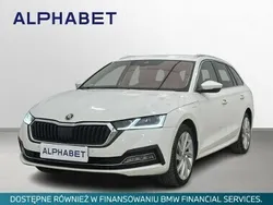 Biały Używany 2022 Skoda Octavia Style Kombi | 89 900 zł