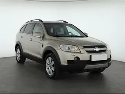 Złoty Używany 2008 Chevrolet Captiva SUV | 19 499 zł (Uczciwa cena)