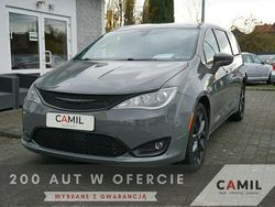 Szary Używany 2020 Chrysler Pacifica Minivan | 97 800 zł
