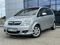 Srebrny (metalik) Używany 2006 Opel Meriva Minivan | 11 999 zł (Uczciwa cena)