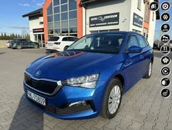 Niebieski (metalik) Używany 2020 Skoda Scala Hatchback | 54 900 zł (Dość drogi)