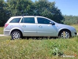 Srebrny Używany 2008 Opel Astra Sedan/Limuzyna | 9500 zł (Uczciwa cena)