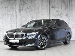 Black sapphire metallic metalizowany Używany 2024 BMW 540 Comfort Edition Kombi | 284 800 zł