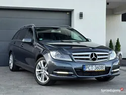 Szary Używany 2013 Mercedes C200 Kombi | 32 990 zł (Dość drogi)