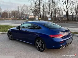 Niebieski Używany 2020 Mercedes C300 AMG line Coupe | 210 000 zł
