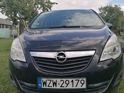 Czarny Używany 2012 Opel Meriva Minivan | 11 900 zł (Dobra cena)