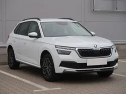 Biały Używany 2023 Skoda Kamiq SUV | 93 999 zł (Uczciwa cena)