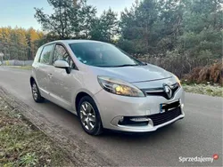 Srebrny Używany 2013 Renault Scénic III Minivan | 15 500 zł (Dobra cena)
