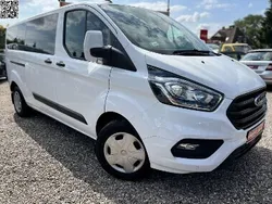 Inny kolor Używany 2022 Ford Transit Custom Minivan | 109 999 zł (Uczciwa cena)