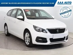 Biały Używany 2020 Peugeot 308 | 37 999 zł (Dobra cena)