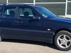 Używany 1999 Mercedes C180 | 17 000 zł