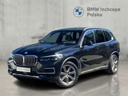 Czarny szafir metalizowany Używany 2021 BMW X5 xLine SUV | 264 900 zł (Dobra cena)