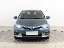 Niebieski Używany 2015 Toyota Auris Hybrid Hatchback | 57 999 zł (Dość drogi)