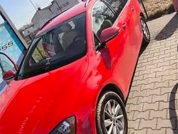 Czerwony Używany 2016 VW Golf VII Kombi | 32 000 zł