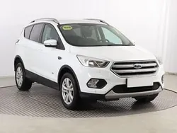 Biały Używany 2018 Ford Kuga SUV | 64 999 zł (Uczciwa cena)