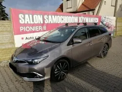 Inny kolor Używany 2016 Toyota Auris Hybrid Kombi | 56 900 zł (Uczciwa cena)
