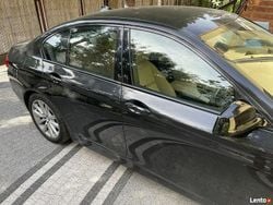 Czarny Używany 2012 BMW 520 Sedan/Limuzyna | 34 500 zł