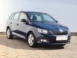 Niebieski Używany 2016 Skoda Fabia Kombi | 22 999 zł