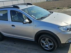 Srebrny Używany 2018 Dacia Sandero Stepway Hatchback | 26 999 zł