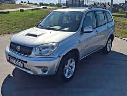 Srebrny Używany 2003 Toyota RAV4 SUV | 11 500 zł (Uczciwa cena)