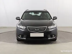 Szary Używany 2012 Honda Accord Kombi | 37 999 zł (Uczciwa cena)