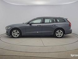 Szary Używany 2023 Volvo V60 Momentum Kombi | 104 900 zł (Dość drogi)