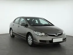 Szary Używany 2006 Honda Civic Sedan/Limuzyna | 13 499 zł (Uczciwa cena)