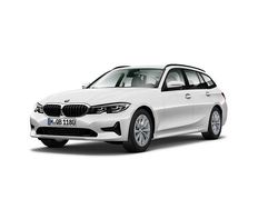 Biel mineralna metalizowany Używany 2022 BMW 320 Advantage Kombi | 104 900 zł (Dobra cena)