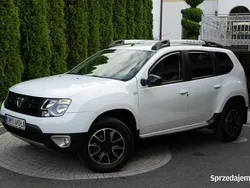 Biały (metalik) Używany 2017 Dacia Duster SUV | 33 900 zł (Dobra cena)