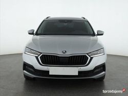 Srebrny Używany 2020 Skoda Octavia Kombi | 54 999 zł (Uczciwa cena)