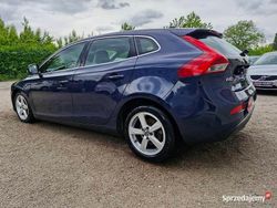 Niebieski Używany 2014 Volvo V40 Kombi | 37 900 zł (Uczciwa cena)