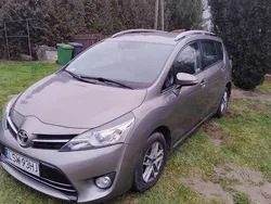 Używany 2015 Toyota Verso Minivan | 53 000 zł (Dość drogi)