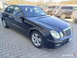 Czarny Używany 2007 Mercedes E320 Sedan/Limuzyna | 16 500 zł (Uczciwa cena)