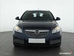 Niebieski Używany 2010 Opel Insignia Kombi | 20 499 zł (Uczciwa cena)