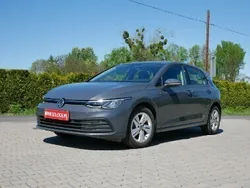 Szary Używany 2021 VW Golf VIII Life Hatchback | 74 900 zł (Uczciwa cena)