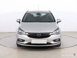Srebrny Używany 2016 Opel Astra Kombi | 30 999 zł (Uczciwa cena)