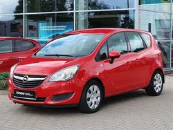 Czerwony Używany 2015 Opel Meriva Enjoy Minivan | 29 900 zł (Uczciwa cena)