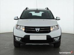 Biały Używany 2014 Dacia Sandero Hatchback | 22 999 zł (Uczciwa cena)
