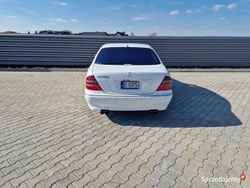 Biały Używany 2001 Mercedes S500L Sedan/Limuzyna | 61 500 zł