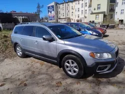 Srebrny Używany 2010 Volvo XC70 SUV | 39 500 zł