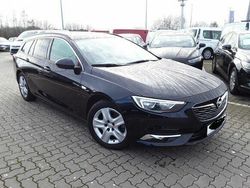 Inny kolor Używany 2018 Opel Insignia Sport Kombi | 48 900 zł (Dość drogi)
